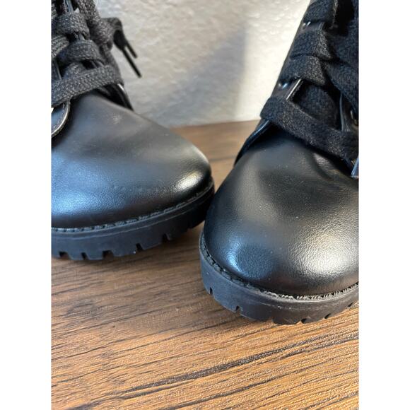 Time and Tru Moto Booties Size 7 - Picture 5 of 9